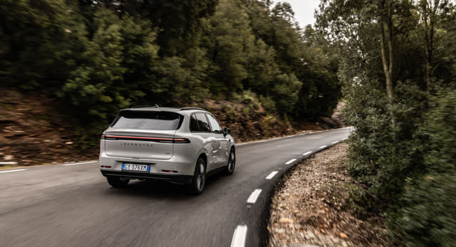 Rear View Image - 18628